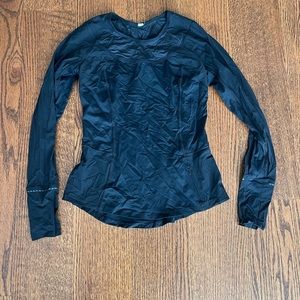 Black lululemon long sleeve